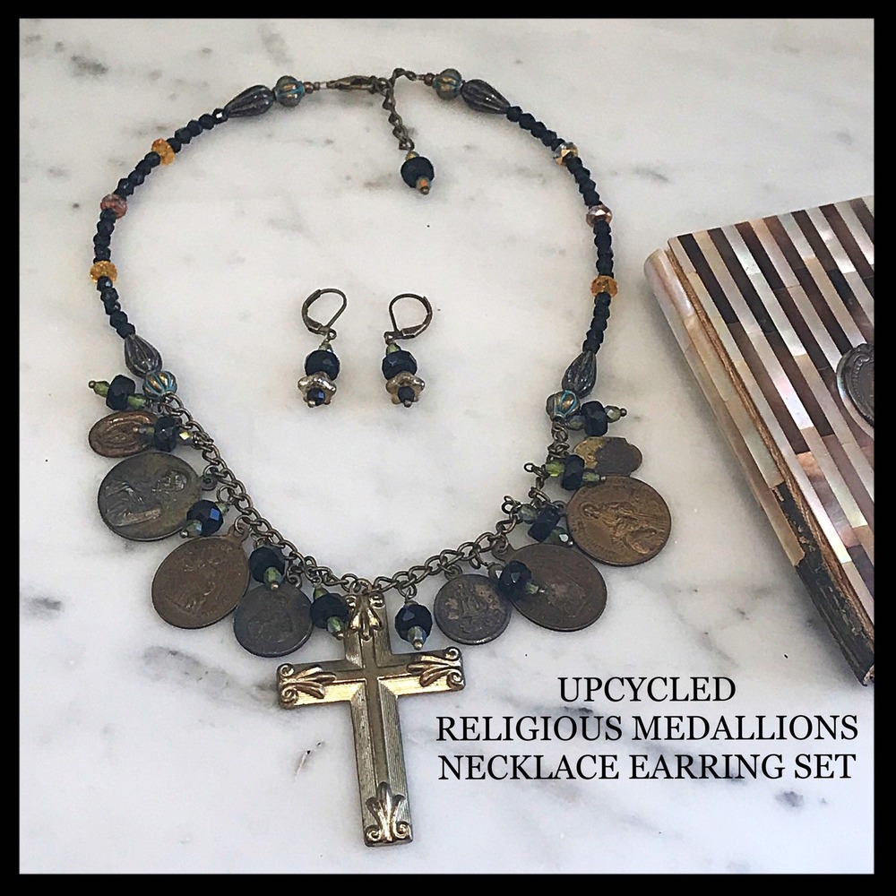 Vintage Religious Medallion &‎ Cross Charm Necklace